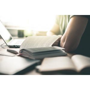 Streszczenie pracy dyplomowej - jak je napisać?